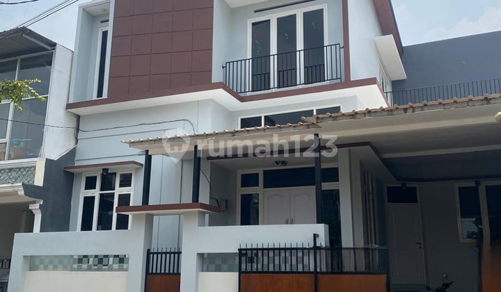 Rumah 2 Lantai Siap Huni Area Perumahan Tunggulwulung Suhat