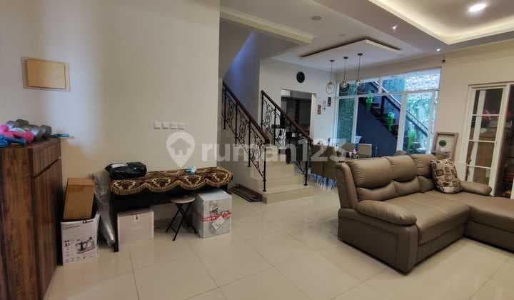 Dijual rumah siap huni di Trimezia Paramount Gading Serpong
