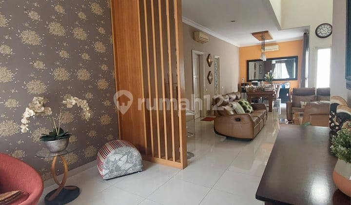 Dijual rumah rapi siap huni di Grisea the Springs Summarecon Gading Serpong