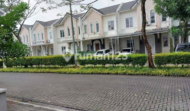 Dijual rumah di Azzura Vanya Park BSD - boulevard