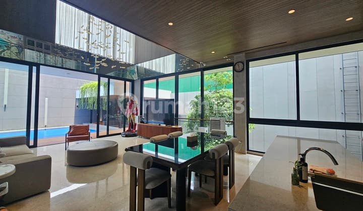 Rumah Mewahjual Rumah Mewah di BSD Nava Park, Furnish Ada Private Pool