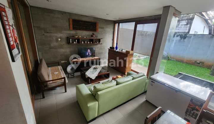 Jual Rumah di BSD Griyaloka, Industrialis Style, Dekat Tol Stasiun KRL