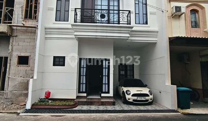 For Sale New Nice Fully Furnished House Condet Balekambang East Jakarta