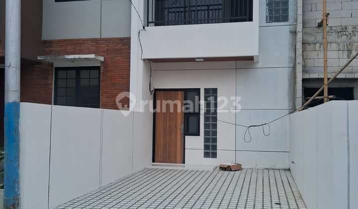 Dijual Rumah Bagus, Jalan 2 Mobil, Dekat Dengan Jalan Besar, Cibubur, Cijantung, Cimanggis Jakarta Timur