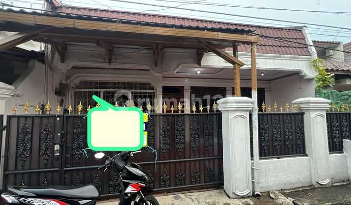 Disewakan Rumah Bagus Bisa Untuk Tempat Tinggal / Kantor Jalan 1 Mobil Di Tebet Barat Jakarta Selatan