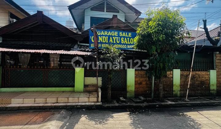 For Sale House in a Strategic Location at Buana Risma Housing Complex, 2.5-Car-Wide Street, Near Kalimalang Main Road (Kalimalang Temple), South Bekasi