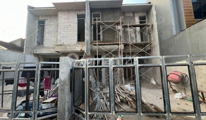 Beautiful Modern Minimalist House for Sale in Tebet Timur, South Jakarta