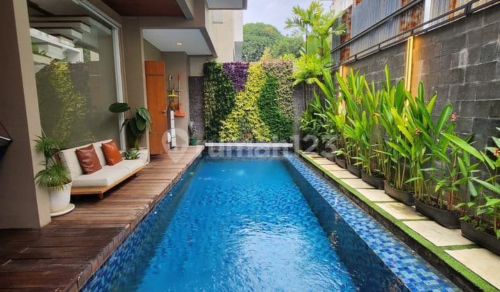 Luxury House in Semi Furnished Cluster Kemang Cipete