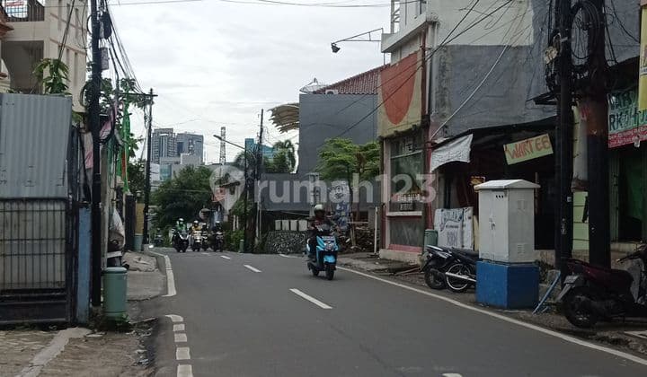 Tanah strategis dimensi bagus lokasi Bangka dekat ke scbd