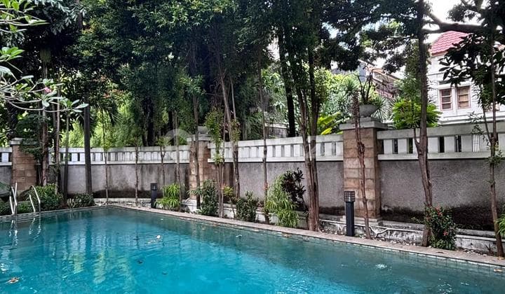 Rumah Semi Furnish Kemang Dalam Komplek Siap Huni