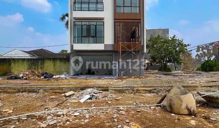 Townhouse Baru Kemang Barat Inden 12 Bulan