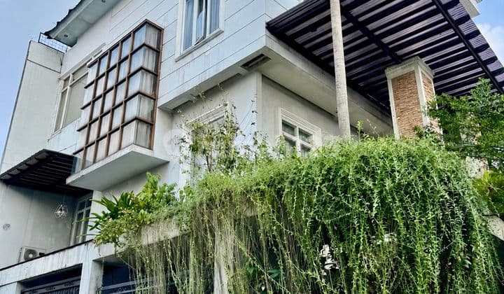 Good House in Bukit Cinere, Ready-to-Occupy Complex.