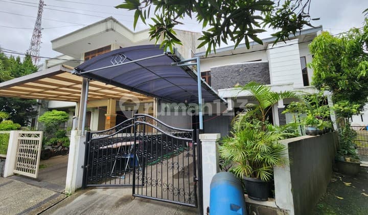 Termurah Rumah Cantik Terawat di Komplek Elite Tengah Kota Bandung