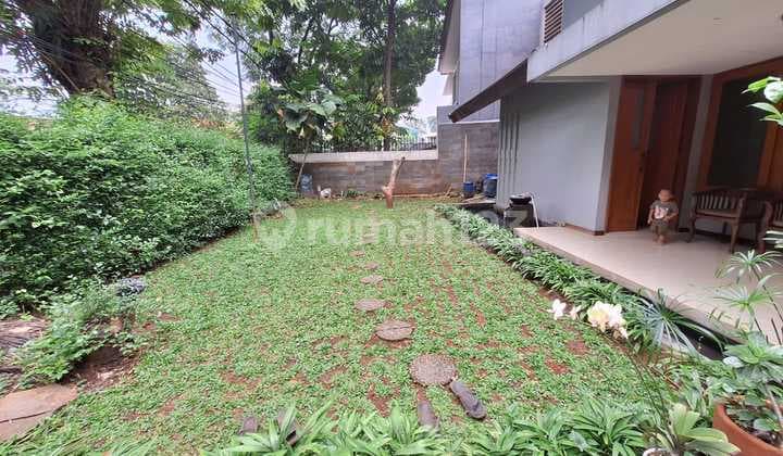 Nice Cisanggiri Senopati Rental House, South Jakarta