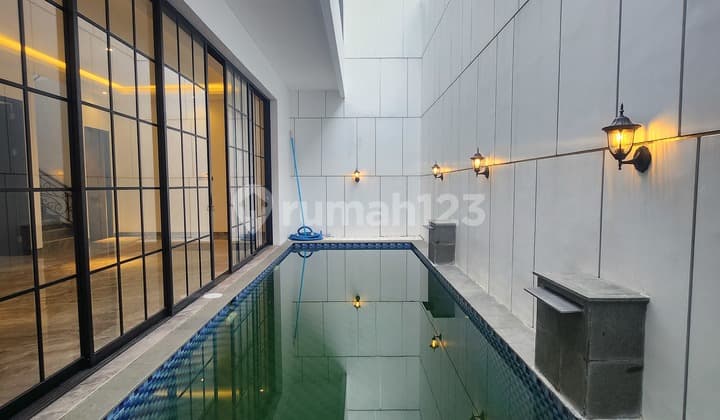 Brand New.design Classik Private Pool Siap Huni Di Bintaro Sek 9