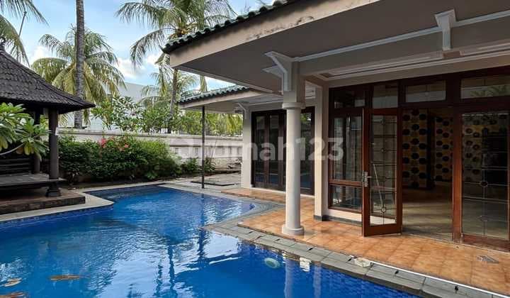 Rumah Asri Dalam Cluster Jl Lebar Private Pool Dsektor 9 Bintaro