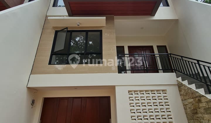 Brand new design modern private pool dlm komplek di area cilandak