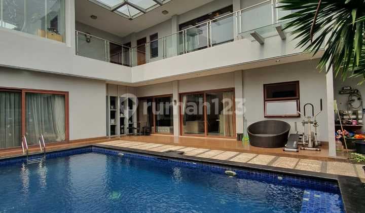 Rumah mewah private pool dalam komplek di area permata hijau 2