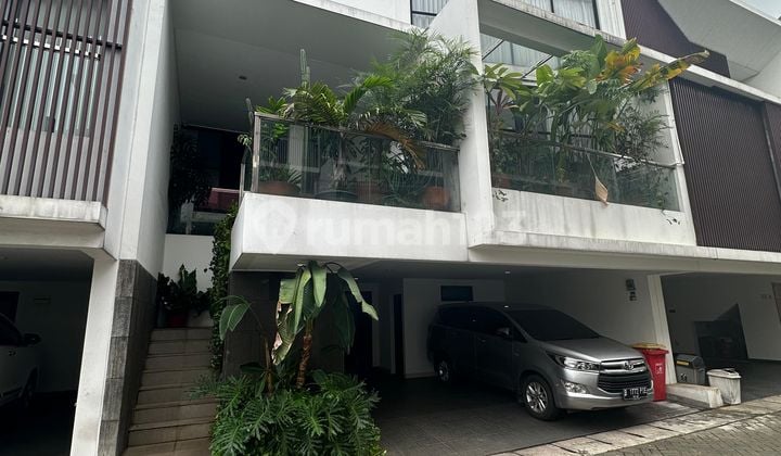Rumah modern dlm town house siap huni di Pondok pinang