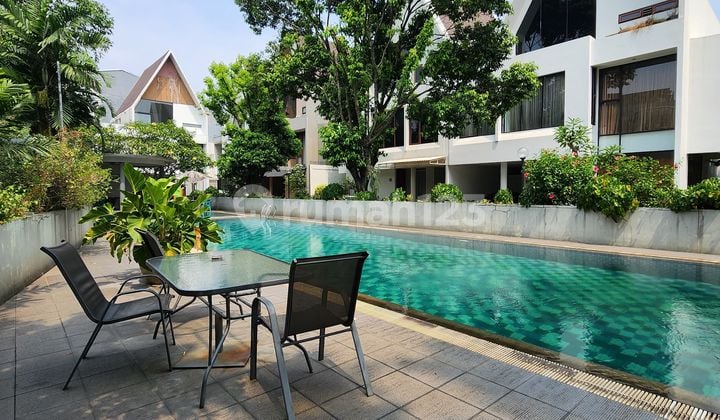 Modern ready-to-occupy townhouse in Jatipadang Pejaten