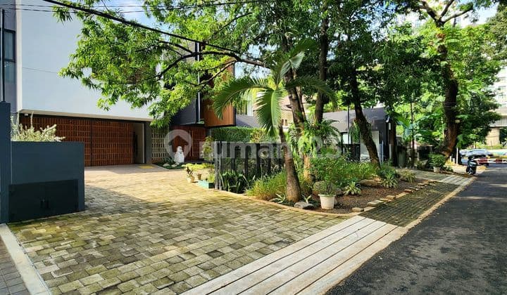 Brand New ******** Huni ******** Brawijaya.kebayoran Baru