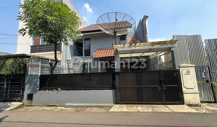 Rumah Modern Siap Huni Dkt.ke.scbd.harga Menarik Dikebayoran Baru