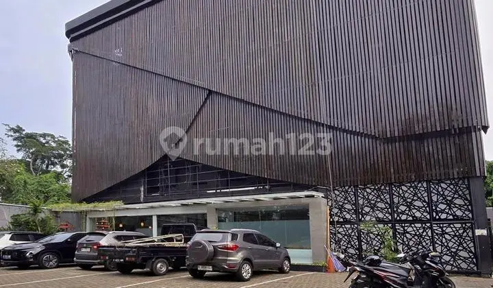 Luxury Building Fully Furnished Ready to Use in Kemang, South Jakarta