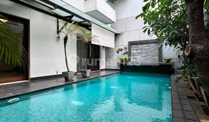 Rumah Mewah Design Tropical Siap Huni Di Pondok Indah