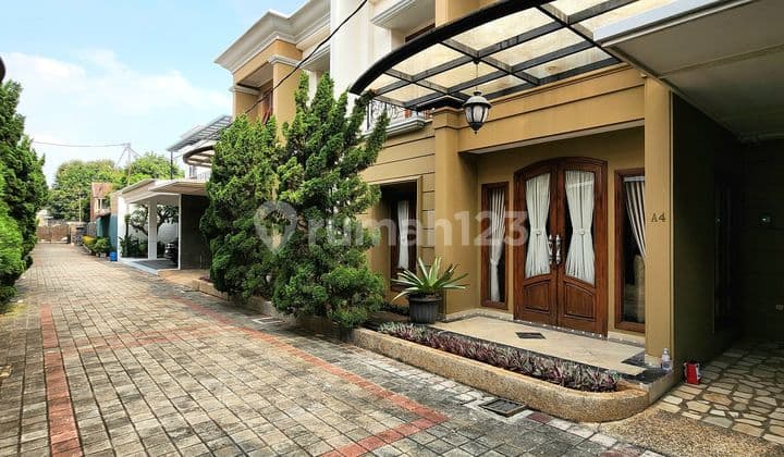 Rumah Baru Fully Furnished Siap Huni Dlm Town House Dlenteng Agng