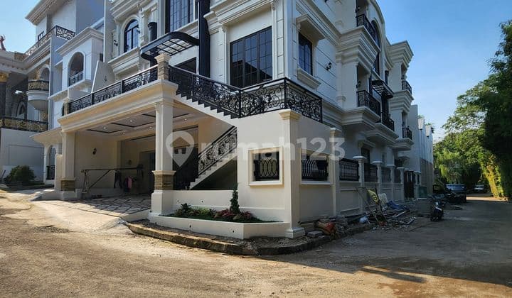 Brand.new Luxury House Design Classik Dlm Compound.di Area Cipete