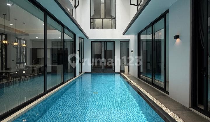 Rumah Mewah Design Modern Dalam Komp Dkt Senayan Dikebayoran Baru