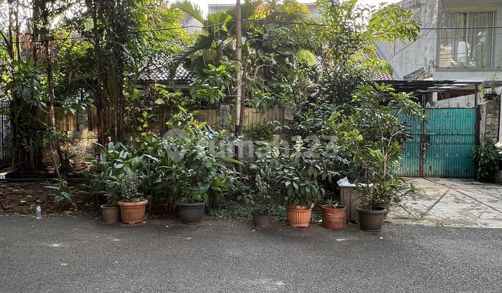 Rumah ******** Tanah ******** Lebar Di Kebayoran Baru