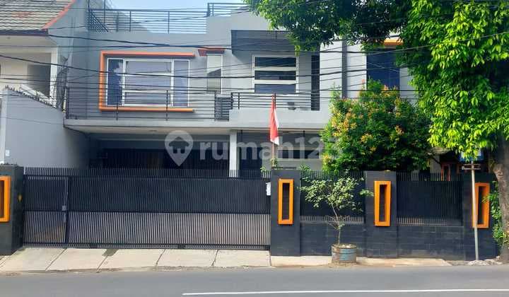 Rumah SHM Strategis di Cijantung Gongseng Raya Jakarta Timur Dekat Kopassus