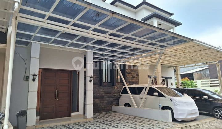 Rumah Bagus 2 Lantai di Kodau Jatimekar Bekasi Dekat Tol Jatiwarna