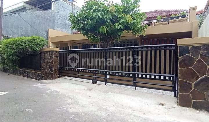 Rumah Strategis Di Kayu Manis Dekat Jl. Pramuka Jakarta Timur