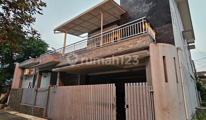 SHM House Near Toll Road and LRT in Jatimakmur Complex, Bekasi