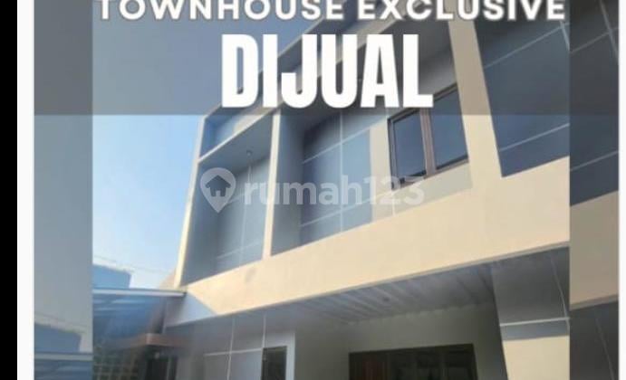 Dijual Murah 3 Unit Rumah Duren Sawit Jakarta Timur Ada Kolam Renang