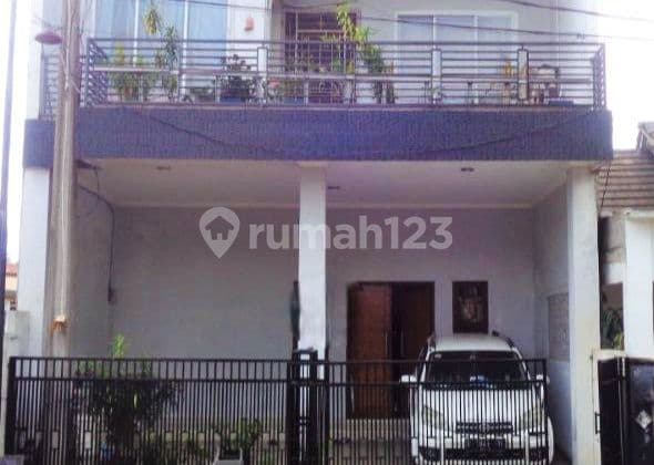 Rumah Minimalis Kamar 4 Di Bukit Golf Cibubur Dekat Tol Cimanggis / Jatikarya