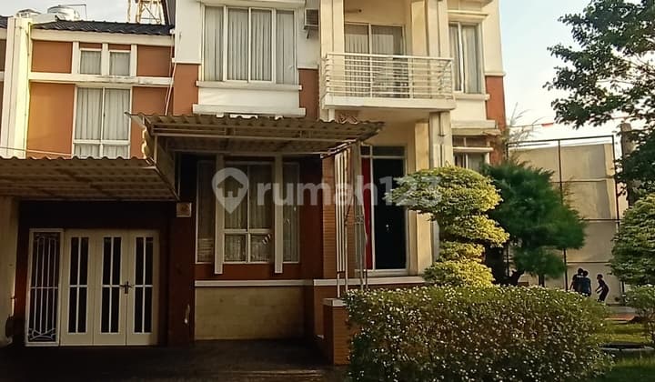 Ready-to-Occupy Victoria Garden House, Grand Galaxy City - Spacious, Complete, Suitable for Large Families!