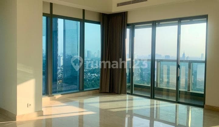 For Rent Apartment 57 Promenade 3 BR Semi Furnished New