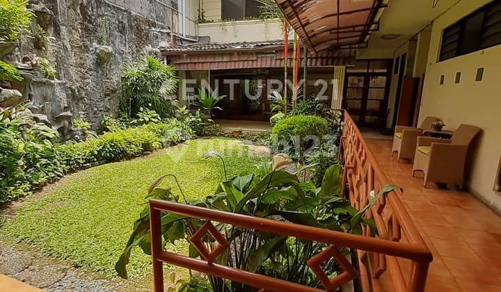 Rumah Mewah Termurah Dalam Komplek Elit Di Simprug Golf