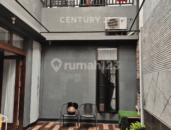 Rumah Hook Rawamangun Jakarta Timur Lokasi Strategis