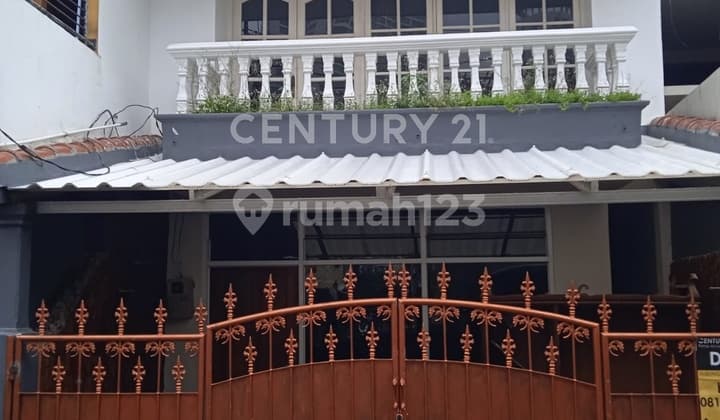 Rumah Di Karbela Setiabudi Bagus Untuk Kos