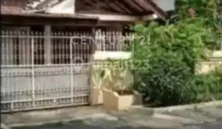 RUMAH KAMPUNG AMBON DEKAT KE RS OMNI PULO MAS