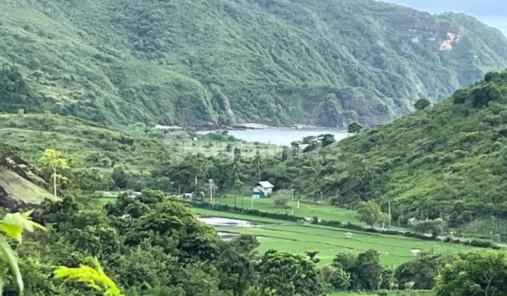 Tanah Hill Mawun View Laut Dekat Kuta Mandalika