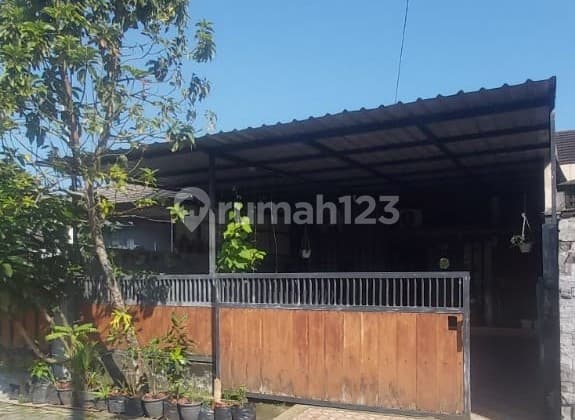 House in BTN Royal Gunung Sari