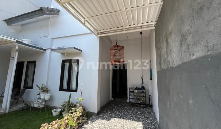 Luxurious 2-Story House in Ayodya Palace Meninting