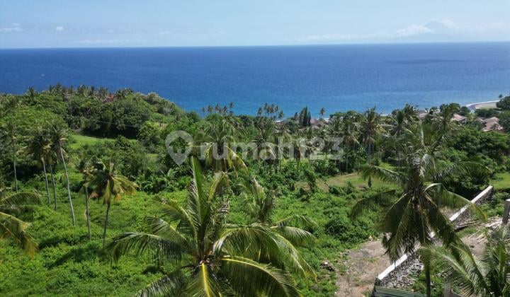 Tanah Lokasi bukit di sentral Senggigi dekat Sheraton hotel Full view laut