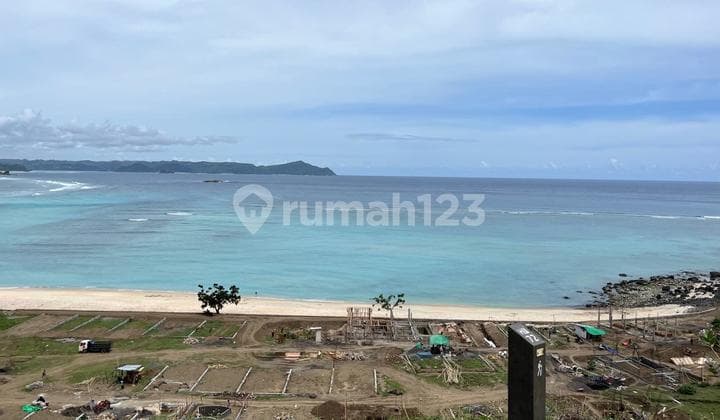 Tanah pinggir los pantai Pengantap Buwun mas