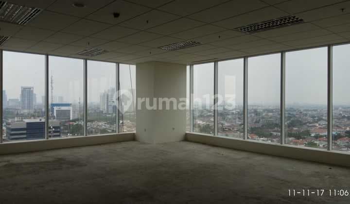 Office Space di Akr Tower Jakarta Barat